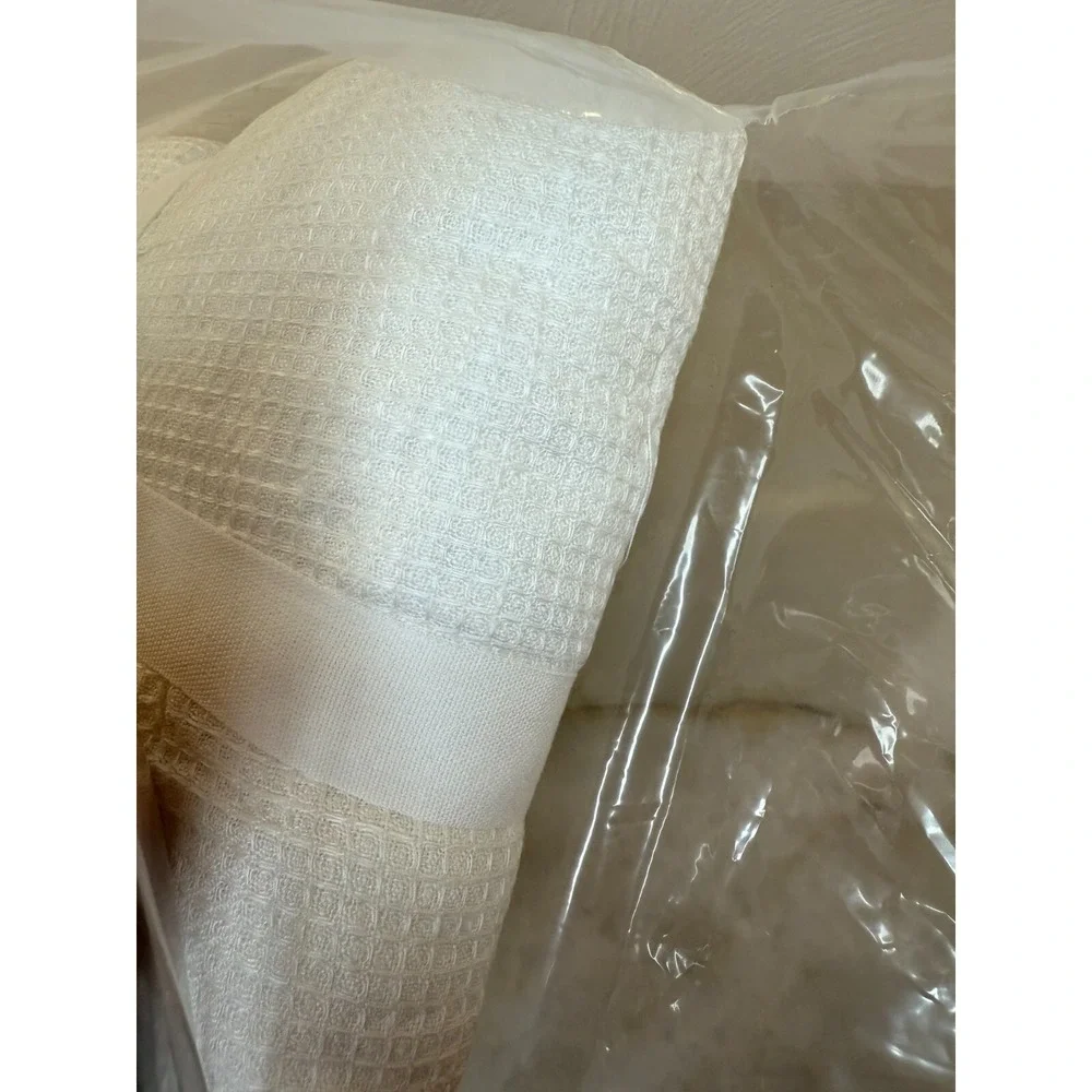 Pottery Barn White Belgian Flax Linen Waffle Weave Set Of 2 Standard Shams